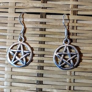 Handmade Jewelry - Pentacle Wiccan Gothic Earrings NWOT Handmade Jewelry - Pentacle Wiccan Gothic Earrings NWOT
